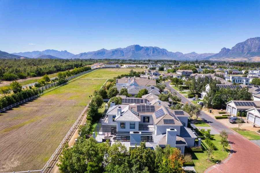 4 Bedroom Property for Sale in Val De Vie Estate Western Cape